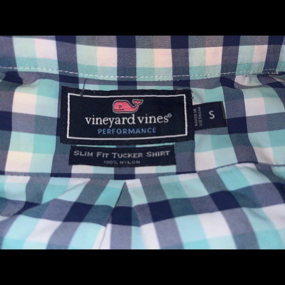 Vineyard Vines. Mens. Small. Performance. Slim Fit Tucker Button Down. - Picture 3 of 4